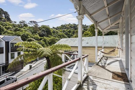 Photo of property in 202 Aro Street, Aro Valley, Wellington, 6021