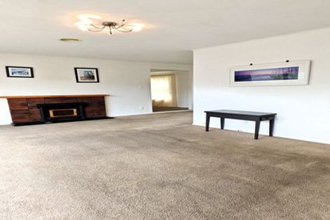 Photo of property in 38 Cutler Street, New Lynn, Auckland, 0600