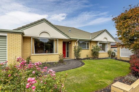 Photo of property in 1/15 Showgate Avenue, Sockburn, Christchurch, 8042
