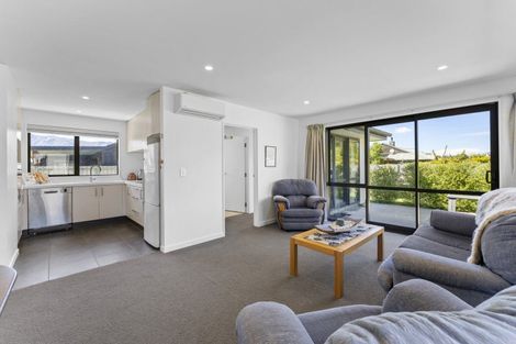 Photo of property in 16 Francis Lane, Lake Hawea, Wanaka, 9382