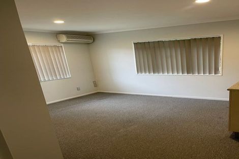 Photo of property in 17 Raphoe Road, Flat Bush, Auckland, 2019