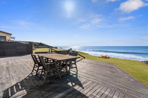 Photo of property in 237 Pukehina Parade, Pukehina, Te Puke, 3189