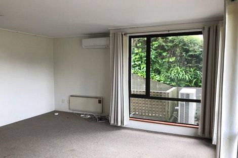 Photo of property in 3a Donald Crescent, Karori, Wellington, 6012