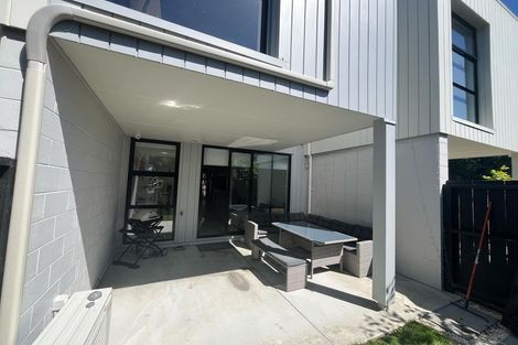 Photo of property in 7b Range View Road, Mount Albert, Auckland, 1025