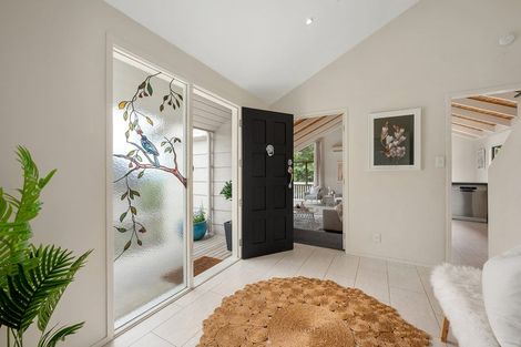 Photo of property in 22b Mariposa Crescent, Birkenhead, Auckland, 0626