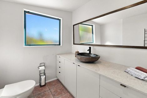 Photo of property in Signal Stn Road, Pouto, Te Kopuru, 0391
