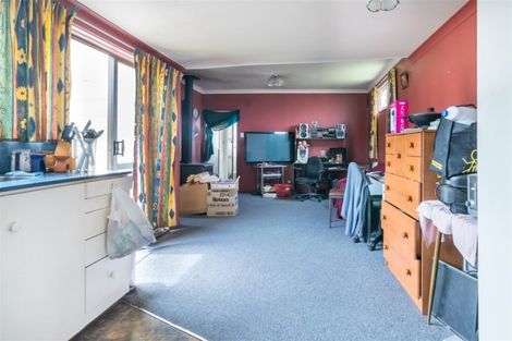 Photo of property in 18 Bradshaw Street, South Dunedin, Dunedin, 9012