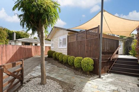 Photo of property in 27 Manapouri Place, Glenview, Hamilton, 3206