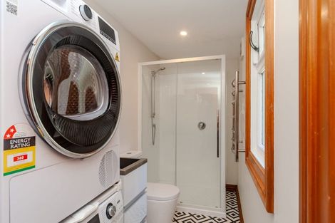 Photo of property in 69 Aro Street, Aro Valley, Wellington, 6021