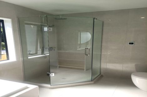 Photo of property in 27 Sheridan Drive, New Lynn, Auckland, 0600