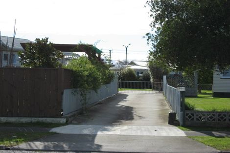 Photo of property in 16a Clarence Cox Crescent, Pirimai, Napier, 4112