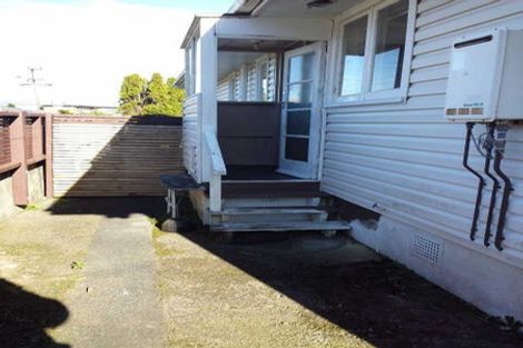 Photo of property in 3 Belair Avenue, Blagdon, New Plymouth, 4310