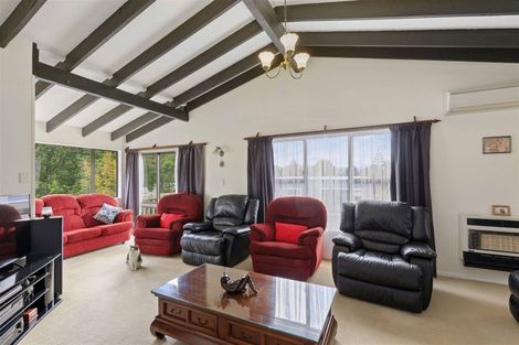 Photo of property in 476 Stokes Valley Road, Stokes Valley, Lower Hutt, 5019