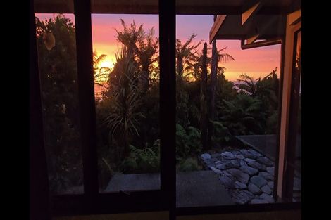 Photo of property in 22 Stanton Crescent, Karoro, Greymouth, 7805