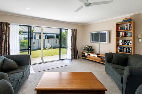 Photo of property in 6 Papaunahi Road, Bowentown, Waihi Beach, 3177