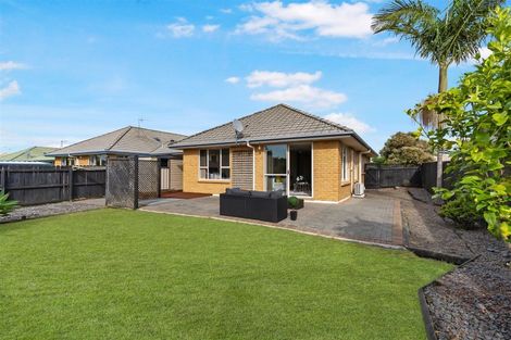 Photo of property in 57 Fernbrook Close, Burswood, Auckland, 2013