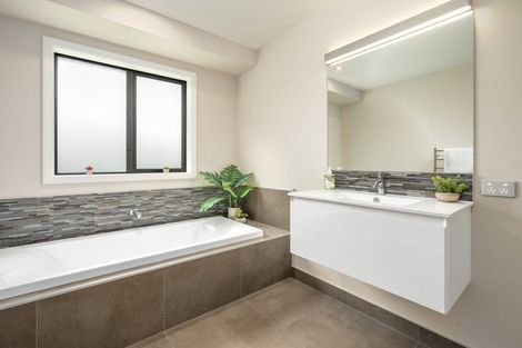 Photo of property in 78 Alan Livingston Drive, Cambridge, 3434