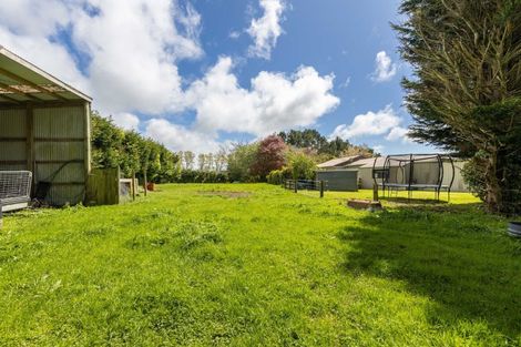 Photo of property in 805 Richmond Road, Lepperton, New Plymouth, 4373