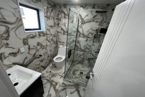 Photo of property in 14a Graeme Avenue, Mangere East, Auckland, 2024