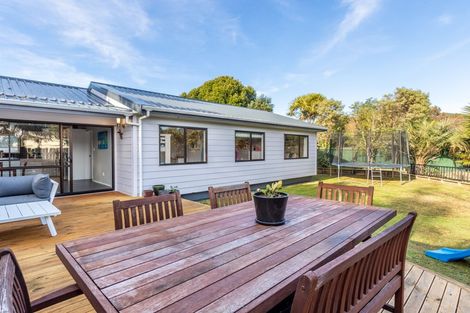 Photo of property in 10 Rodney Grove, Paraparaumu, 5032