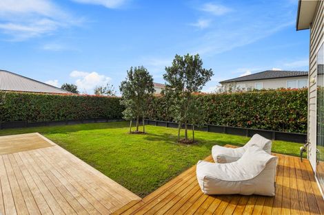 Photo of property in 13 Floyd Road, Riverhead, 0820