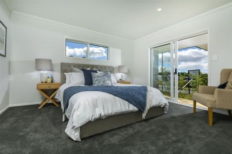 Photo of property in 17 Podgora Avenue, Kumeu, 0810