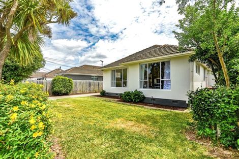 Photo of property in 63 Acacia Avenue, Upper Riccarton, Christchurch, 8041