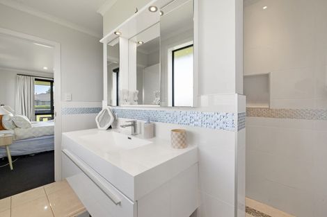 Photo of property in 12h Coombes Road, Te Kowhai, Hamilton, 3288