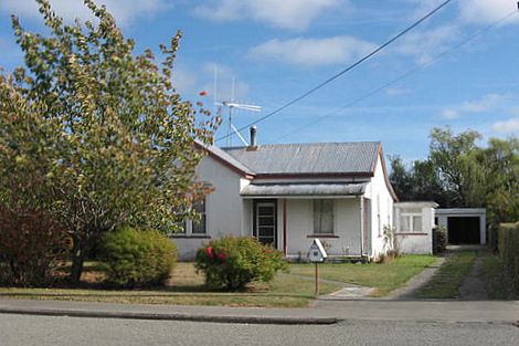 Photo of property in 20 Edward Street, Waimate, 7924