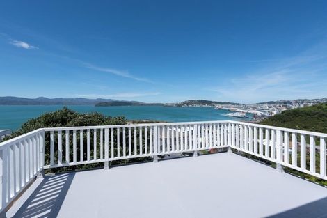 Photo of property in 31 Winchester Street, Kaiwharawhara, Wellington, 6035