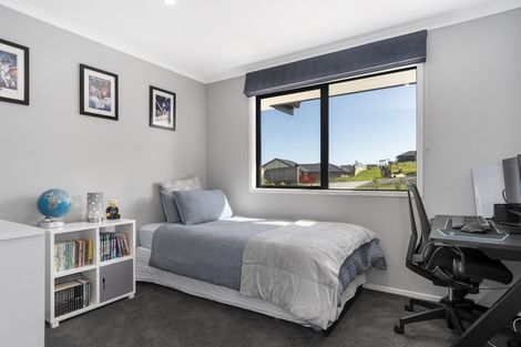 Photo of property in 3 Herring Place, Omokoroa, 3114