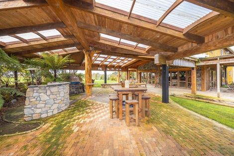 Photo of property in 240 Te Pahu Road, Te Pahu, 3285