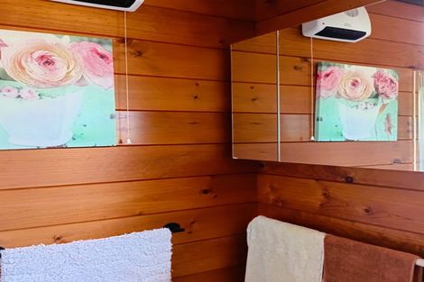 Photo of property in 12 Deller Drive, Carterton, 5713