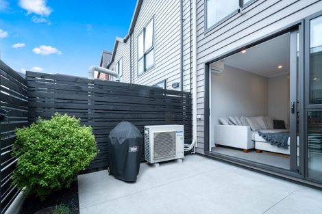 Photo of property in 41 Nugget Avenue, Hobsonville, Auckland, 0616