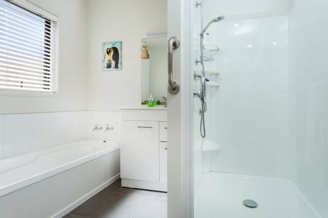 Photo of property in 5a Havelock Avenue, Forrest Hill, Auckland, 0620