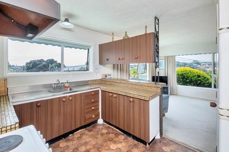 Photo of property in 1/27 Aotearoa Terrace, Murrays Bay, Auckland, 0630