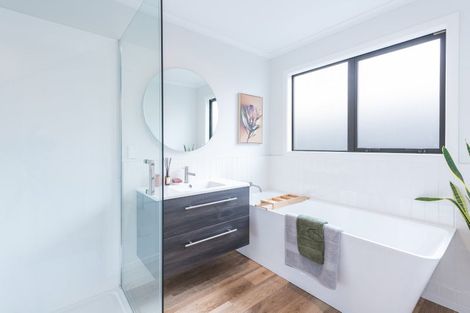 Photo of property in 24 Genia Drive, Wakefield, 7025