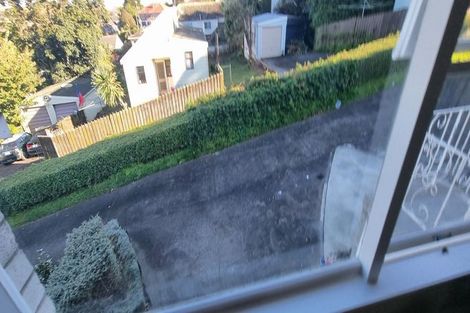 Photo of property in 4/477 Mount Albert Road, Mount Roskill, Auckland, 1042