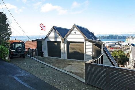 Photo of property in 8b Frandi Street, Thorndon, Wellington, 6011