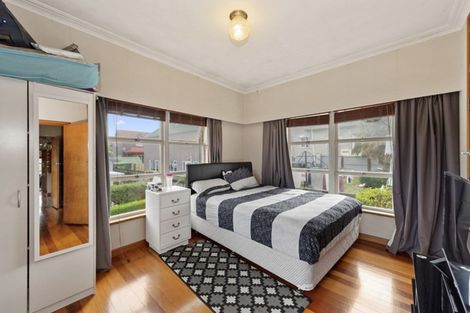 Photo of property in 43 Cambridge Road, Hillcrest, Hamilton, 3216