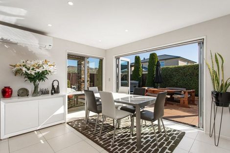 Photo of property in 16 Glen Oaks Drive, Northwood, Christchurch, 8051