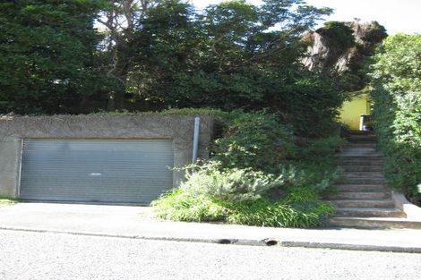 Photo of property in 146 Parkvale Road, Karori, Wellington, 6012