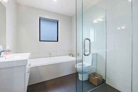 Photo of property in 50 Sherwin Avenue, Albert Town, Wanaka, 9305