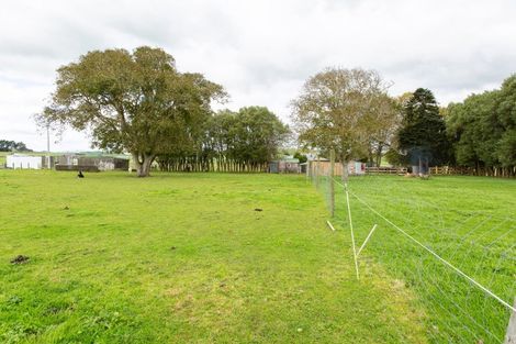 Photo of property in 141 Valley Road, Woodville, 4998