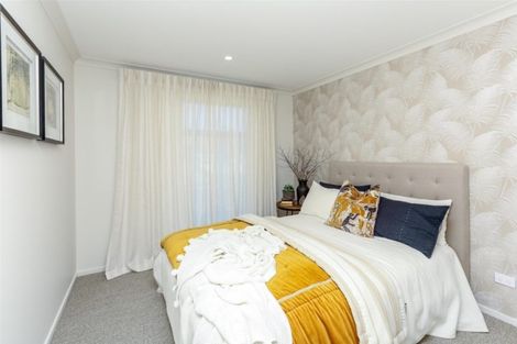 Photo of property in 1 Tupare Place, Highlands Park, New Plymouth, 4312