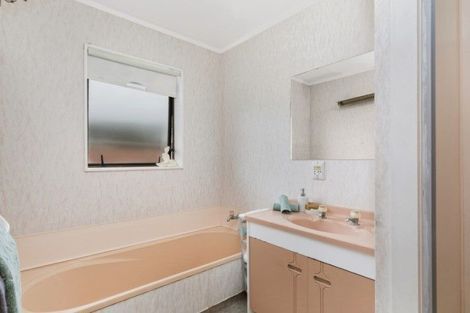 Photo of property in 3/18 Cressy Street, Waterloo, Lower Hutt, 5011