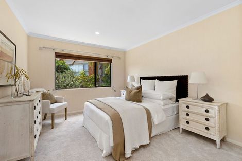 Photo of property in 4 Bejoy Rise, East Tamaki Heights, Auckland, 2016