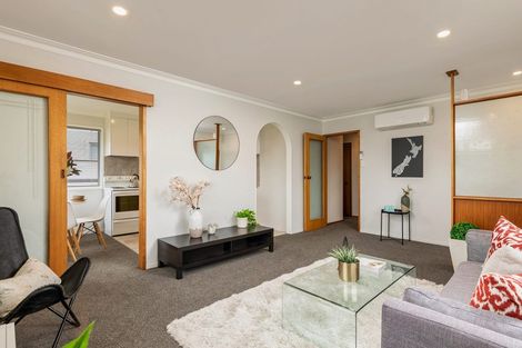 Photo of property in 1/203 Mount Albert Road, Wesley, Auckland, 1025