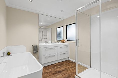 Photo of property in 129 Auckland Road, Greenmeadows, Napier, 4112