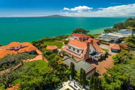 Photo of property in 27 Clifton Road, Hauraki, Auckland, 0622